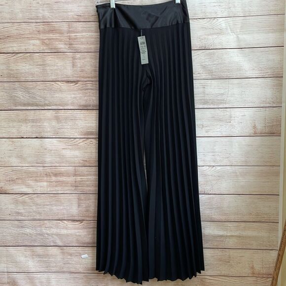 NEW WITH TAGS CACHE ACCORDION PLEATED WIDE LEG EVENING PANTS IN BLACK - Picture 8 of 9